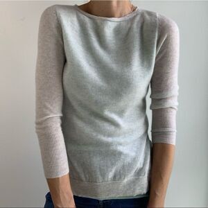Halogen Cashmere soft long sleeve sweater, size XS